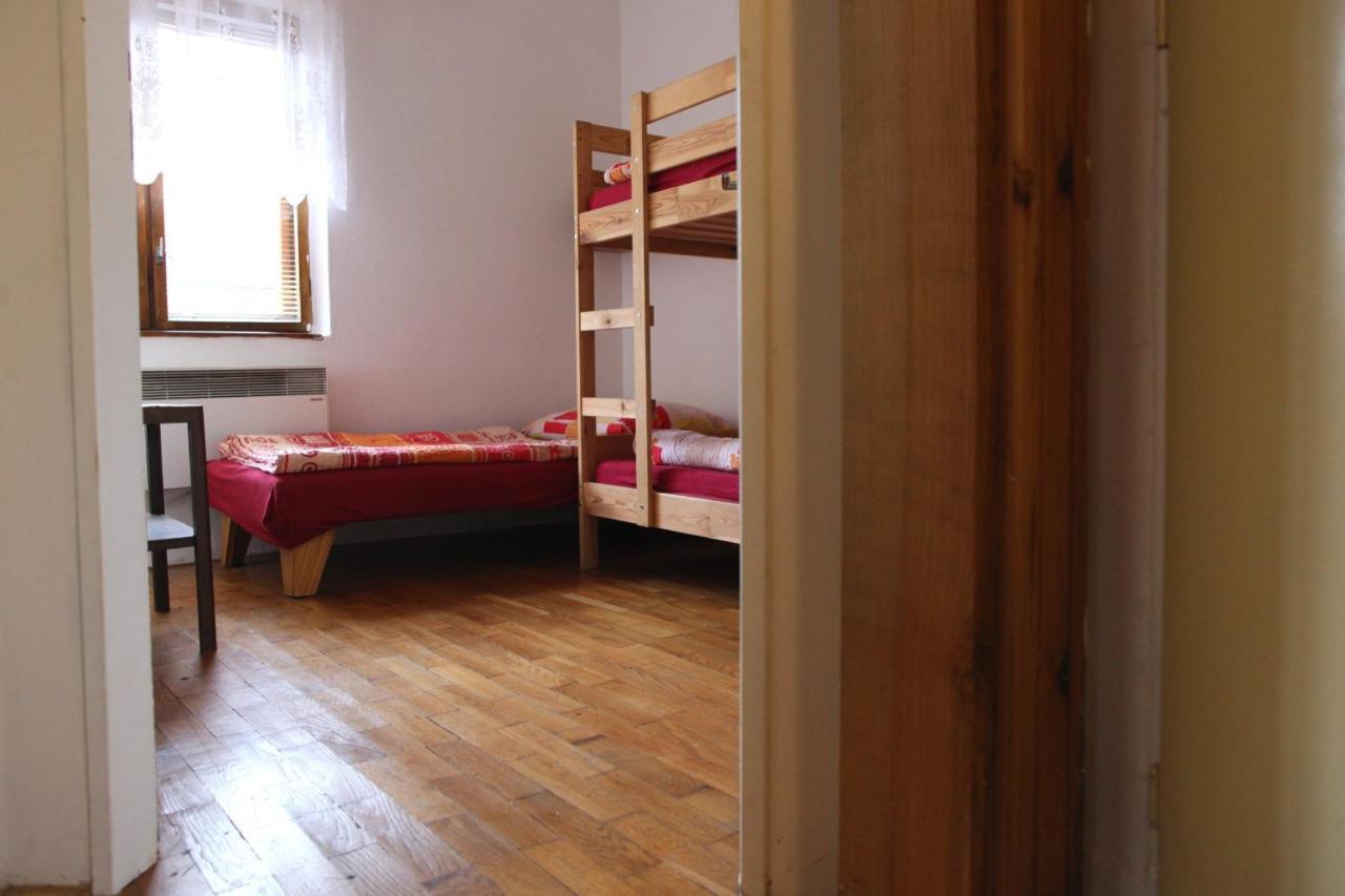 Galerka Lisny Hotel Buitenkant foto